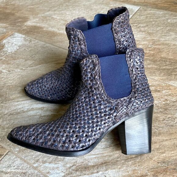 Aquatalia by MARVIN K. Desire Woven Ankle Bootie - Picture 7 of 16